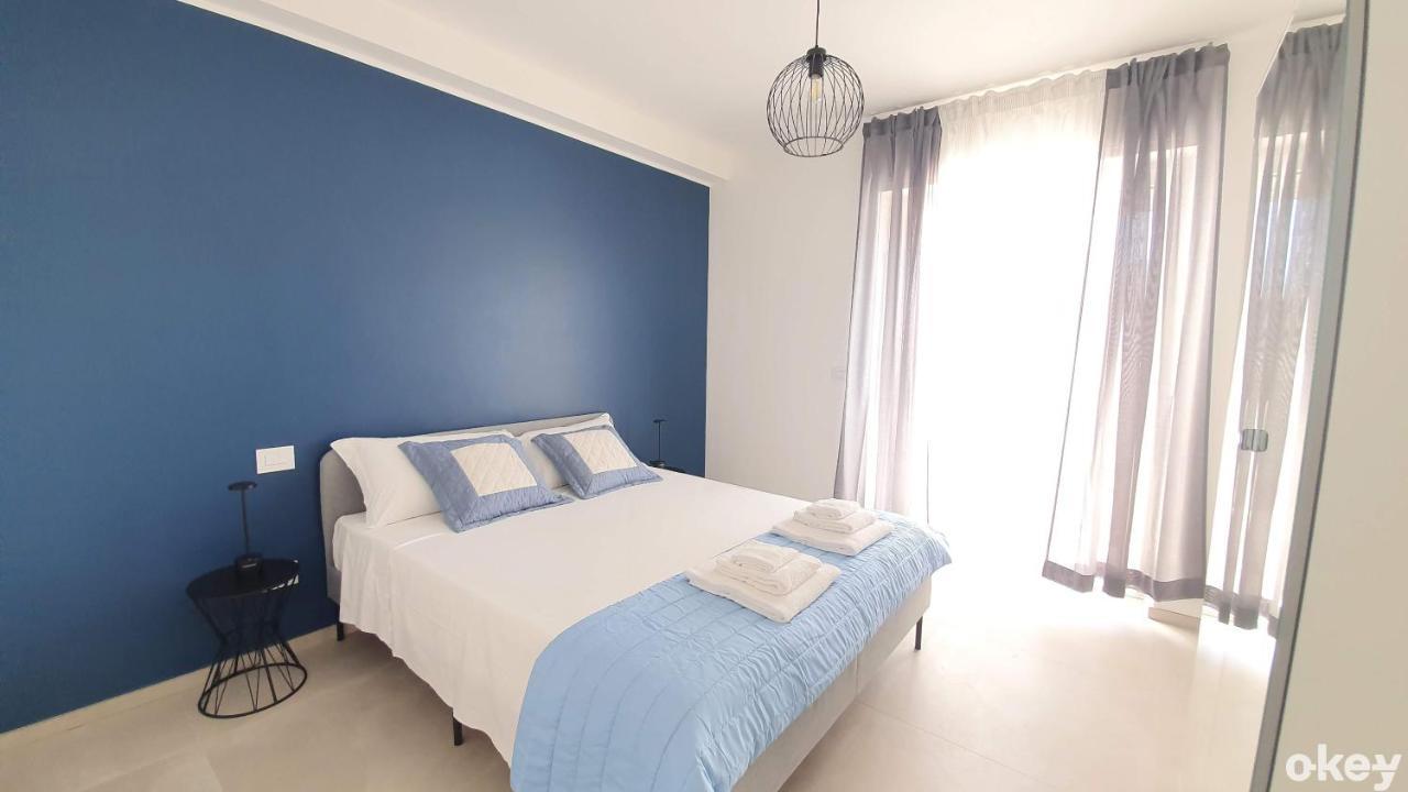 Villa Mediterranea Apartments - Seaview, Pool & Garden Bari Dış mekan fotoğraf
