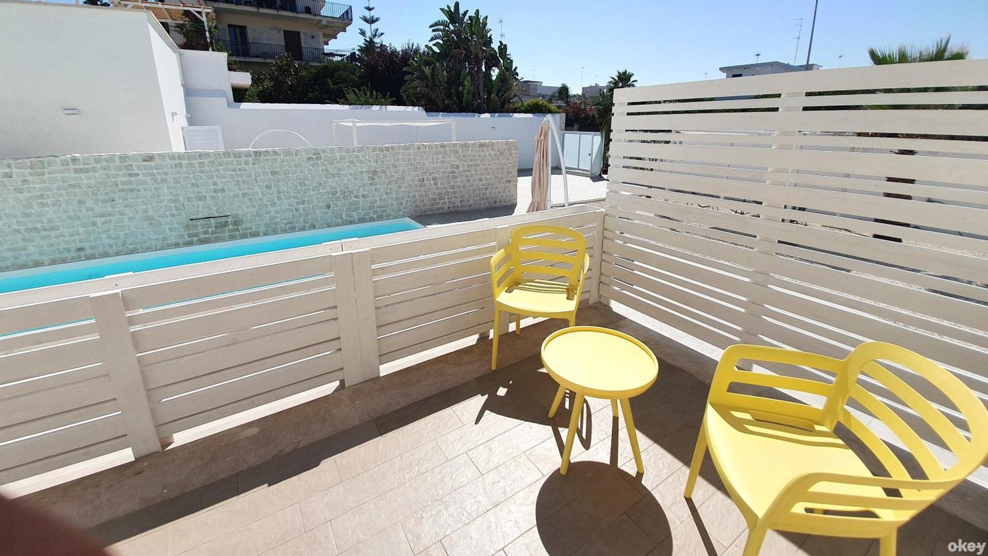 Villa Mediterranea Apartments - Seaview, Pool & Garden Bari Dış mekan fotoğraf