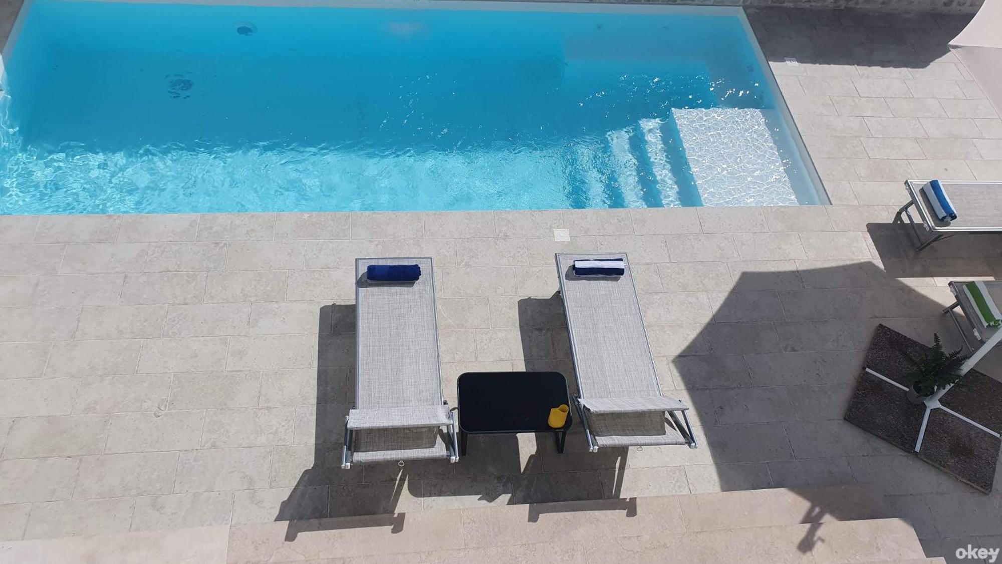 Villa Mediterranea Apartments - Seaview, Pool & Garden Bari Dış mekan fotoğraf
